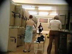 Video  Dressing Room N 619