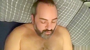 Viktor folla a Cheftu