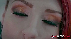 Violet Monroe In Sexy Tattooed Model Masturb