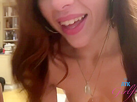 Virtual Date With Bubbly Teen