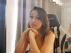 Webcam Small Titted teen 18+