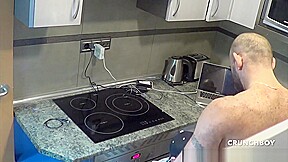 Webcam in the kitchen with Jess used raw by Jorhe Leal - HomeWebCamera