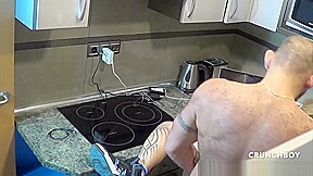 Webcam in the kitchen with Jess used raw by Jorhe Leal - HomeWebCamera