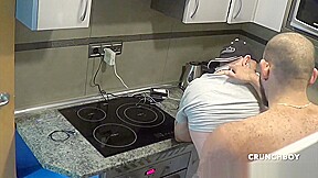 Webcam in the kitchen with Jess used raw by Jorhe Leal - HomeWebCamera