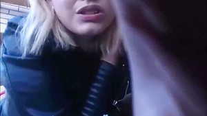 Webcam show live in public