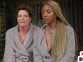 Whipping ebony dyke punishes trapped lesbian with toys