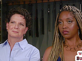 Whipping ebony dyke punishes trapped lesbian with toys