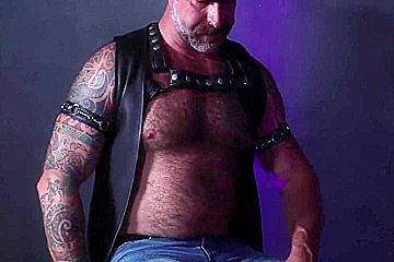 Worships At The Boots Of A Muscled Bear - Julian Torres