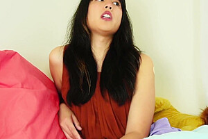 Your Dominant Stepsister Is Into You - Melissa Masters