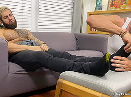 Zeek's Feet Worshiped For Rent - Zeek