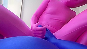 Zentai girl handjob dlzts-260