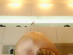 blond fit stud wankshow