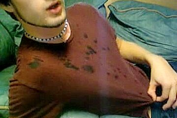 boy-friend jerk off and cum on cam