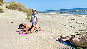 dogging avec un inconnu sur la plage
