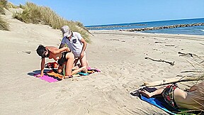 dogging avec un inconnu sur la plage