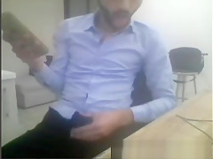 guy on cam 242
