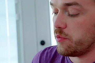 i realized he had a step mom crush going on s12:e3