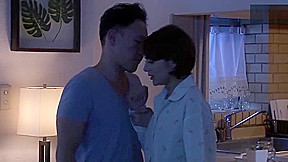美しい人妻Rio(Yuzuki Tina)が見知らぬ男にヤラレ02