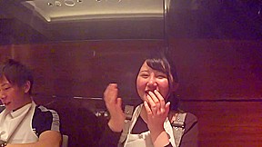 居酒屋美人店員取材と称して接触⇒即ハメに持ち込み男優のチンポで完堕ち