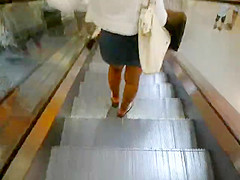 miniskirt public legs 2