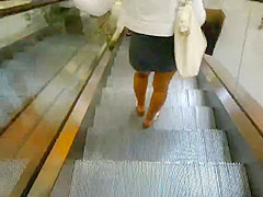 miniskirt public legs 2