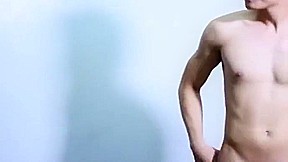 model cum swallow