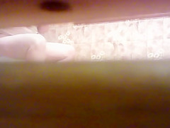my wife masturbat on the toilett 2