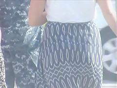 nice jiggly ass in dress