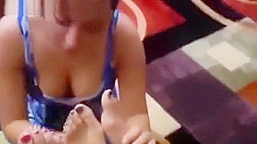 sniffing foot