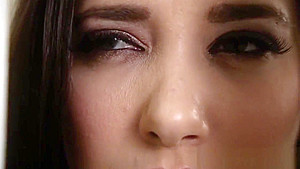 teens 18+ and stepmom lick