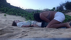 teens 18+ fuck raw on public beach