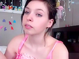 xxx mylovesprint com - my store sextoys - Amateur Girl Using a Huge Dildo